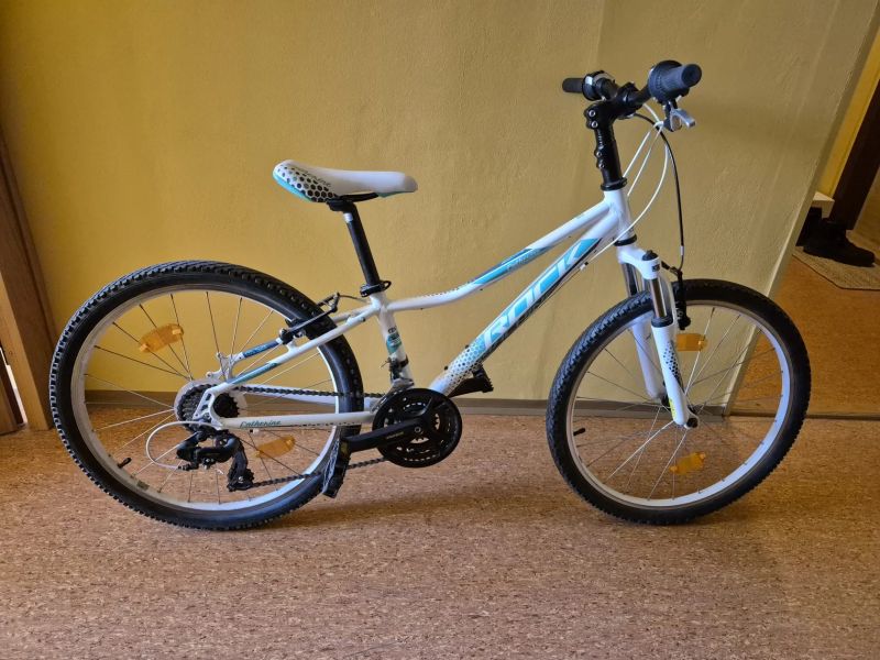 Rock Machine Catherine 24''