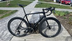 Cannondale Synapse Carbon Custom Sram Apex XPLR AXS, Zipp 303 S, wattmetr vel. 56