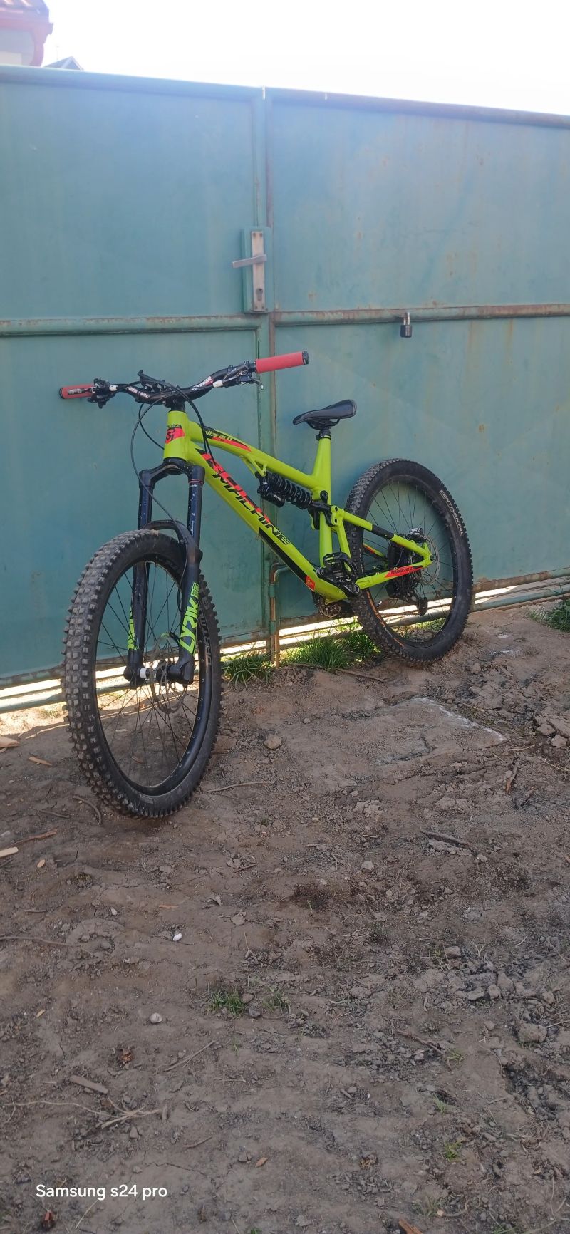 Rock Machine Blizzard edgesiries 90