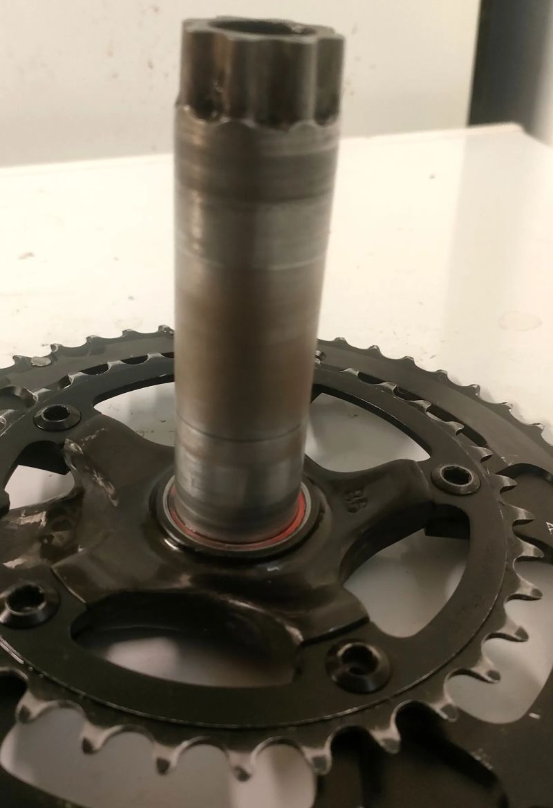 Silniční karbonové kliky FSA BB386 Compact