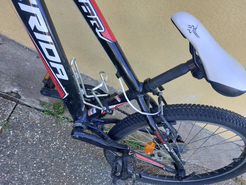 2 dětská kola: Kellys + Merida