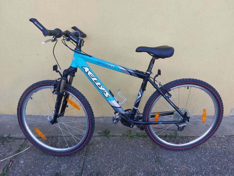 2 dětská kola: Kellys + Merida