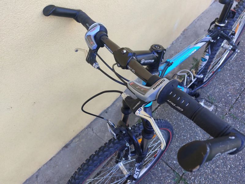 2 dětská kola: Kellys + Merida