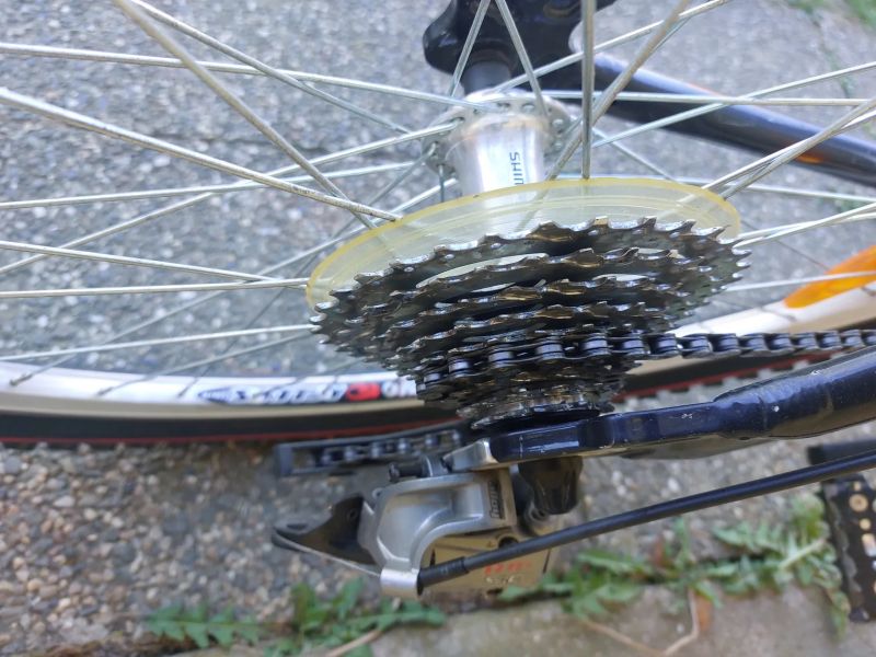 2 dětská kola: Kellys + Merida