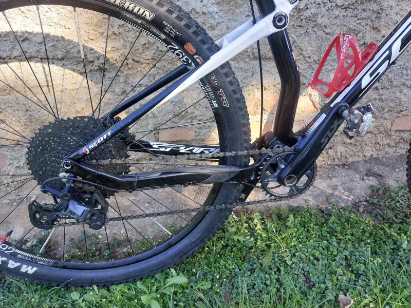 Celopéro XC, Scott Spark 930, karbon, 29", 1x12, vel. L, hmotnost 12kg