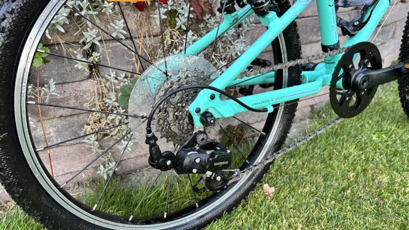 Beany Zero 20 - jedna sezóna - super stav