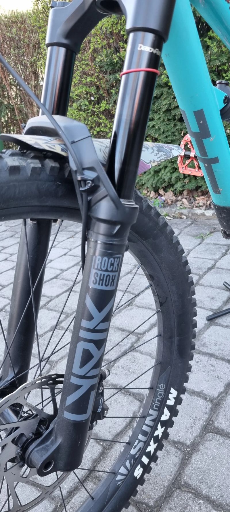 YT Industries Jeffsy Primus 27