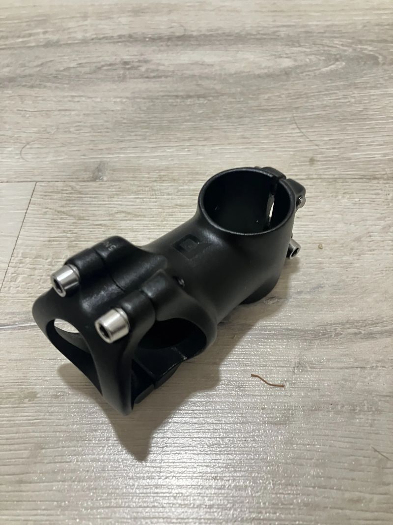 NOVÝ MTB představec Pells - 60 mm