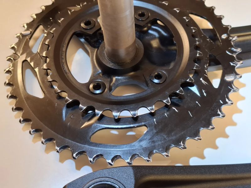 Shimano GRX FC-RX600-11 172,5 mm – velmi dobrý stav