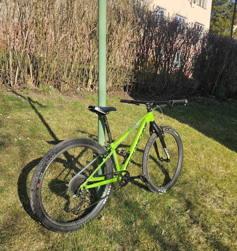 Rock Machine Thunder 27