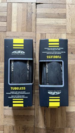 Tufo COMTURA PRIMA, 28