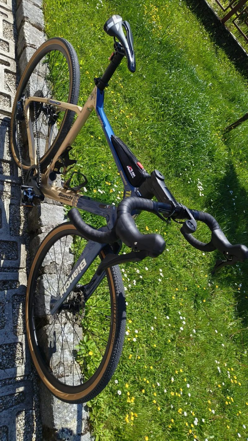 Bianchi Arcadex GRX600