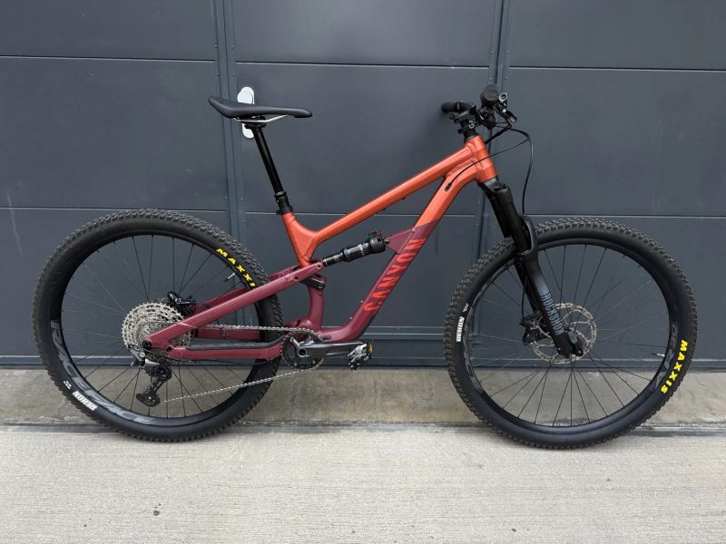 Canyon Spectral 125, vel M - zánovní