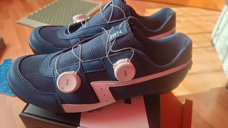 mtb tretry Lake MX30G wide