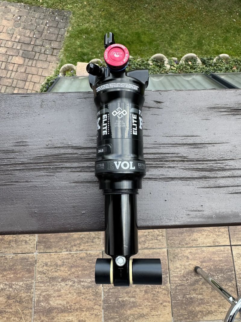 Tlumič Fox Float Performance Elite