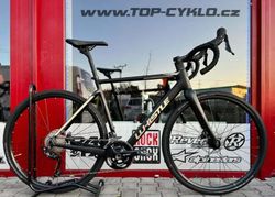 🔥🔥 SLEVA 16.000 -39% 🔥🔥 Whistle KIOWA GRX400 Carbon / Sand Matt- 54 cm 