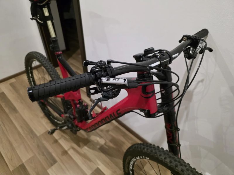 Cannondale trigger,celopero,full karbon