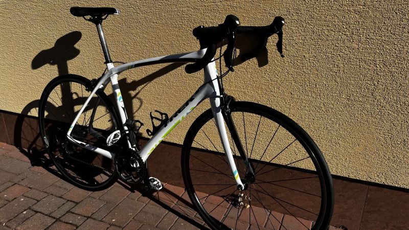 Dámské silniční kolo Trek Silque S