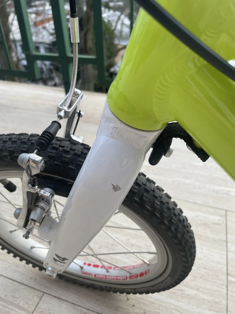 Woom 2 - limitovaná edice - limetková barva