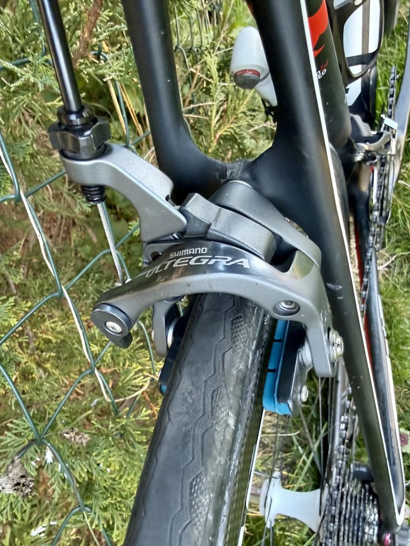 Cube Agree GTC SL, karbon, vel. 58, L Shimano Ultegra, karbonová kola