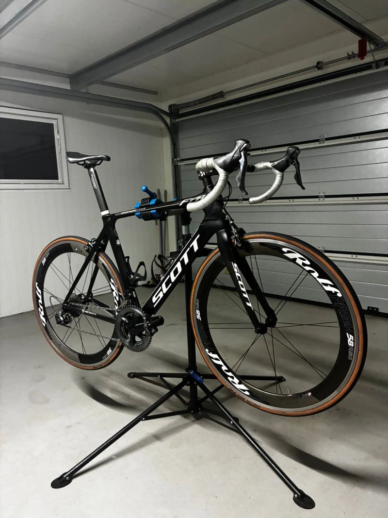 Scott Foil 20 Aero Team Issue - Dura Ace - Rolf prima (L/56), 7kg