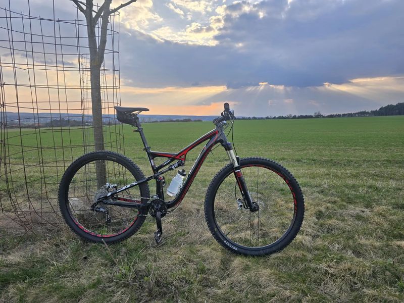 Specialized Stumpjumper FSR Comp EVO 29" – Velikost XL (