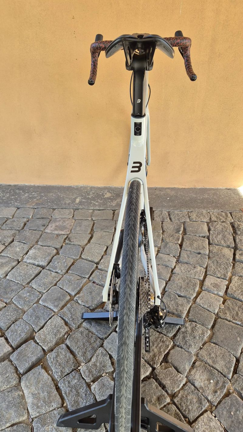 Basso Venta Disc 105 vel. 56 (L) v záruce 