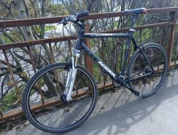 krosove kolo deore xt,23 palcu ram,185cm-200cm