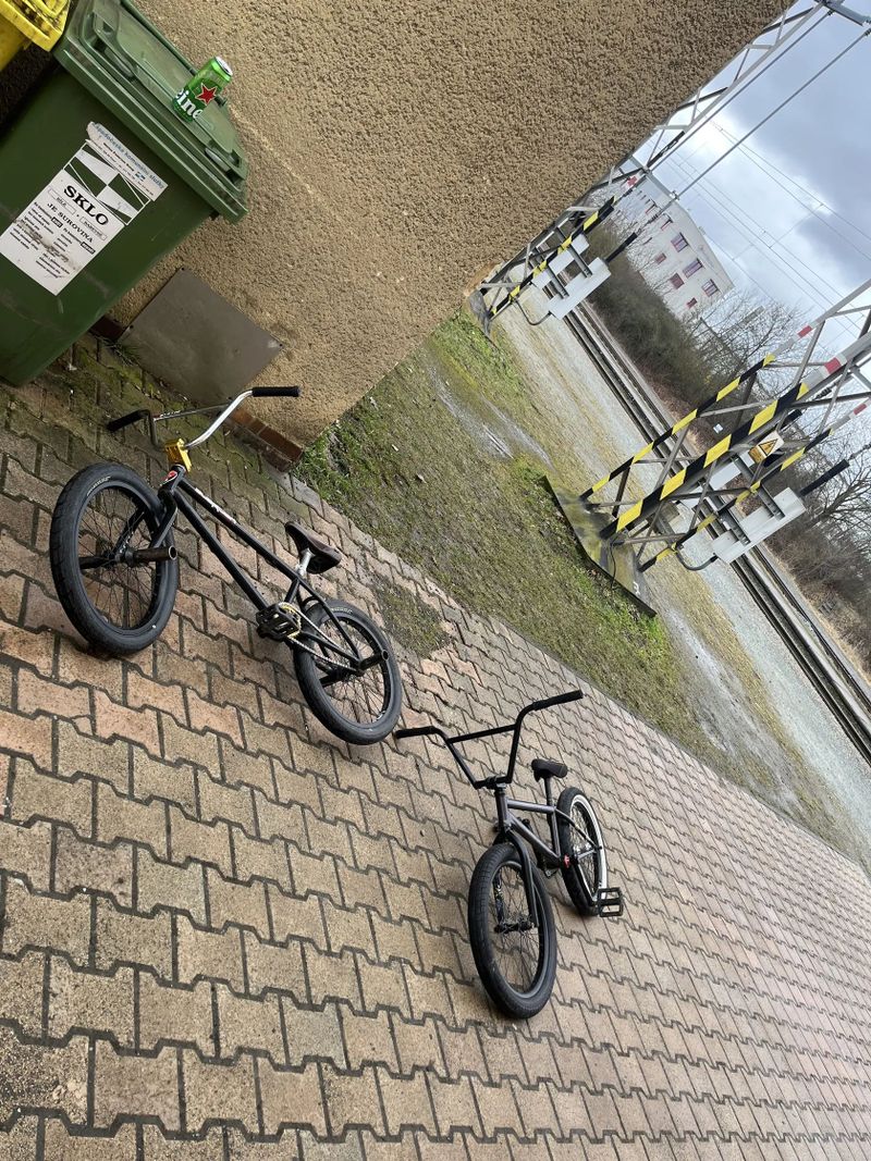 SUBROSA MR2 MATTE BLACK (BSD)