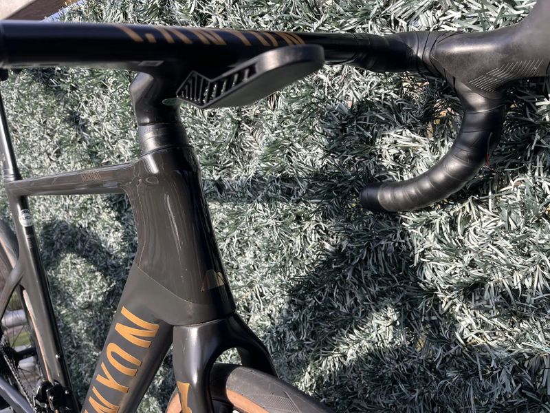 Canyon Aeroad CFR Disc Shimano Dura-Ace Di2