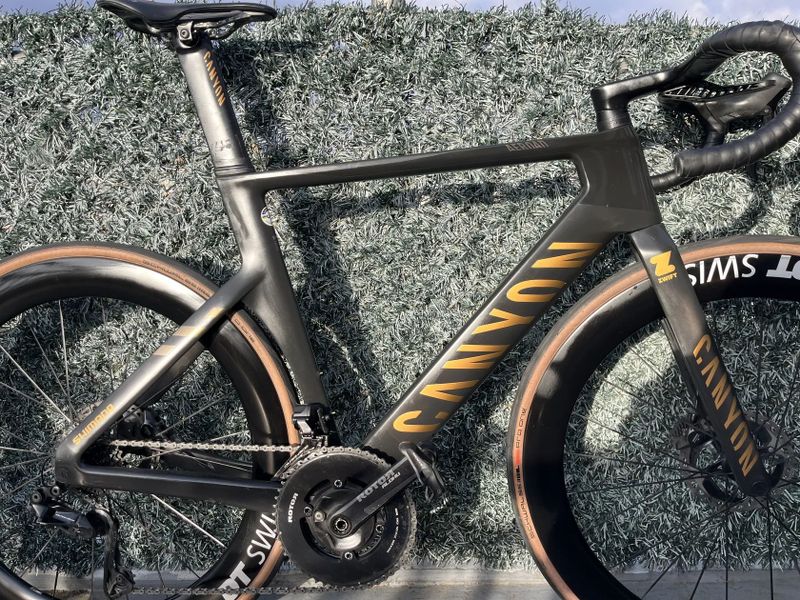 Canyon Aeroad CFR Disc Shimano Dura-Ace Di2