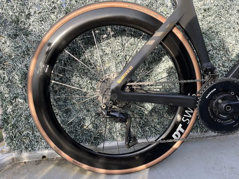 Canyon Aeroad CFR Disc Shimano Dura-Ace Di2