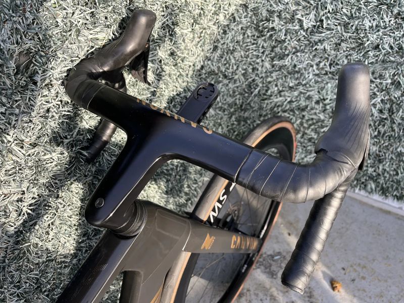 Canyon Aeroad CFR Disc Shimano Dura-Ace Di2