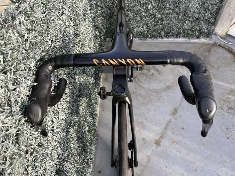 Canyon Aeroad CFR Disc Shimano Dura-Ace Di2