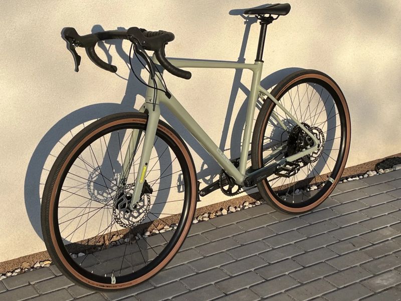 Cube Nuroad pro pea´n´grey 2026