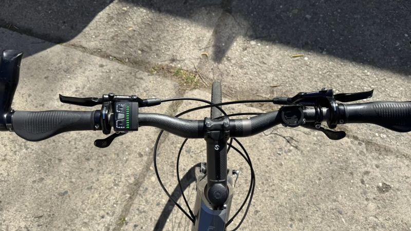 Gravel elektrokolo Focus 