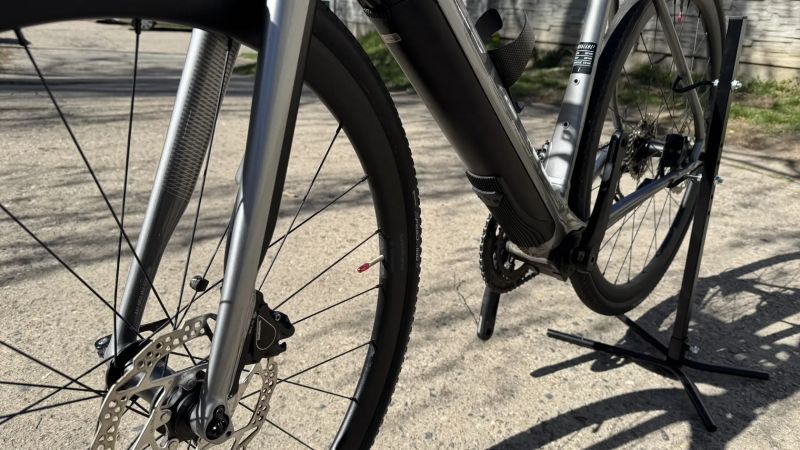 Gravel elektrokolo Focus 