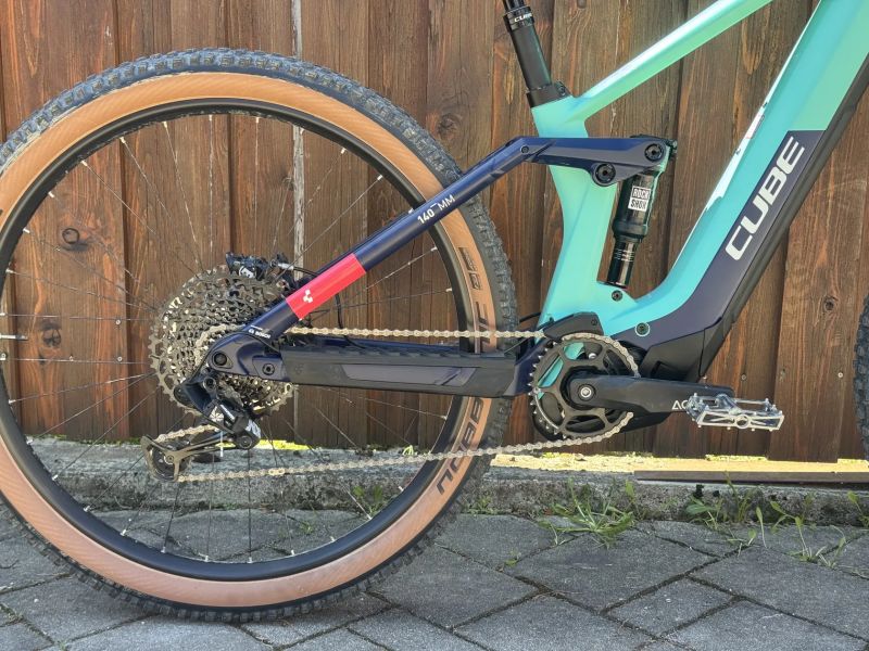 SLEVA - Cube Stereo Hybrid 140 HPC RACE 625