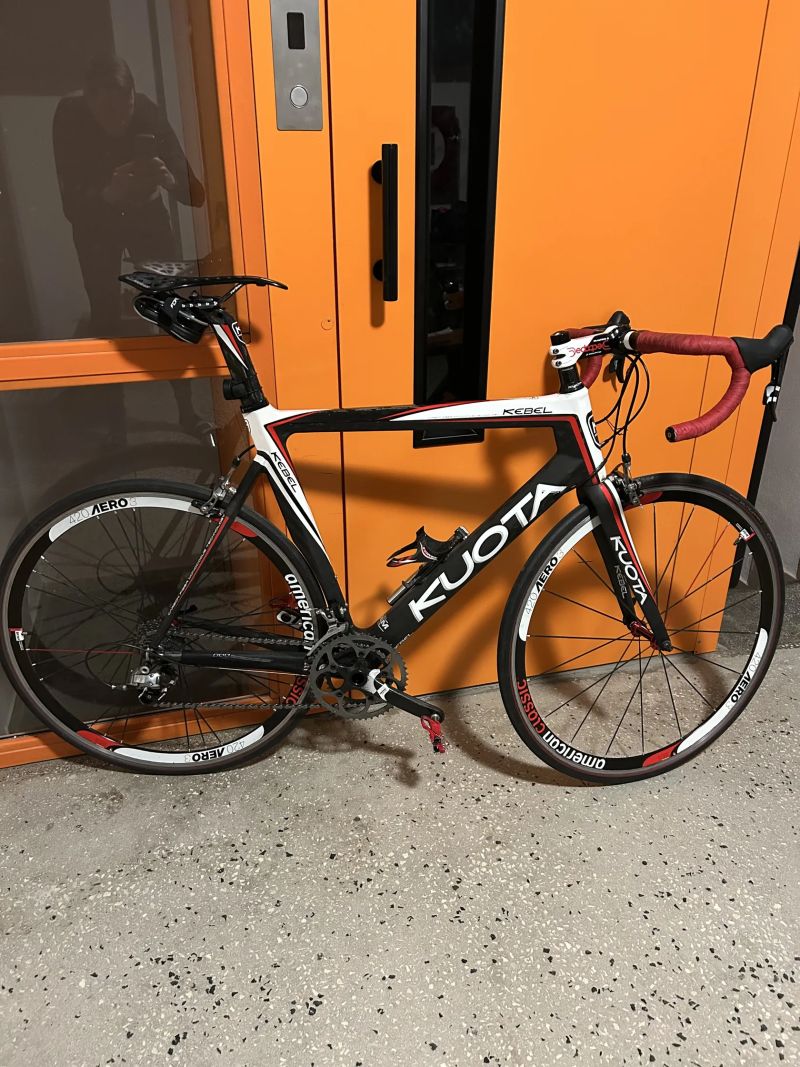 Kuota Celokarbon (viditelná vlákna)