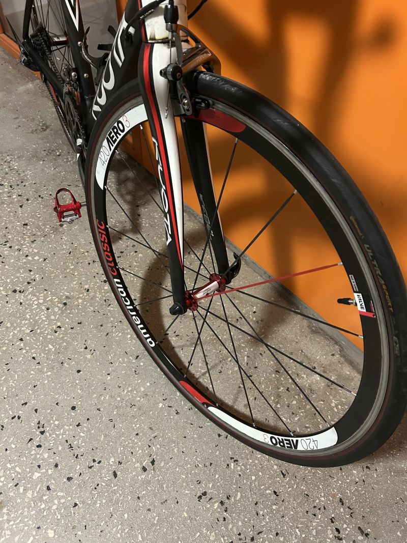 Kuota Celokarbon (viditelná vlákna)