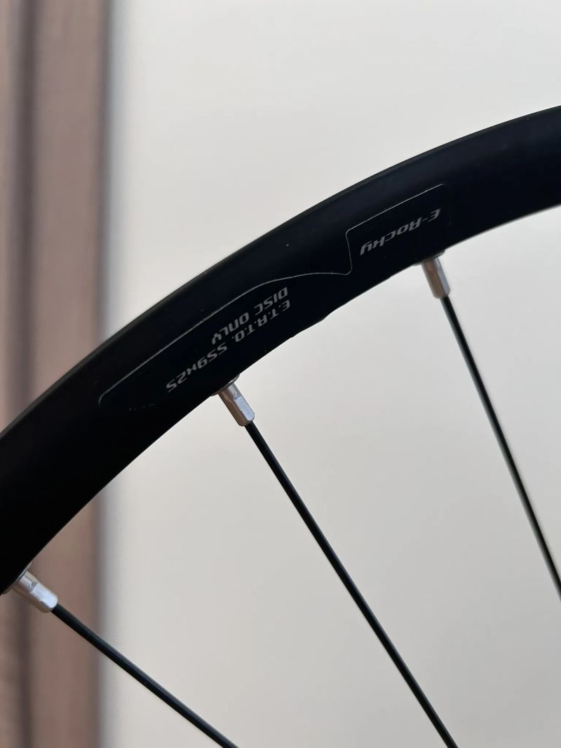 Kola 26" RU, nový výplet Remerx E-Rocky