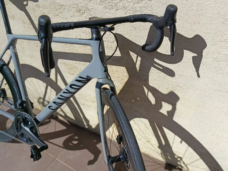Canyon Ultimate CF8 Ultegra Di2