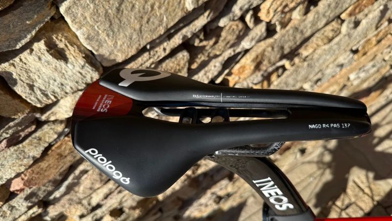 Pinarello Dogma F Ineos Grenadier