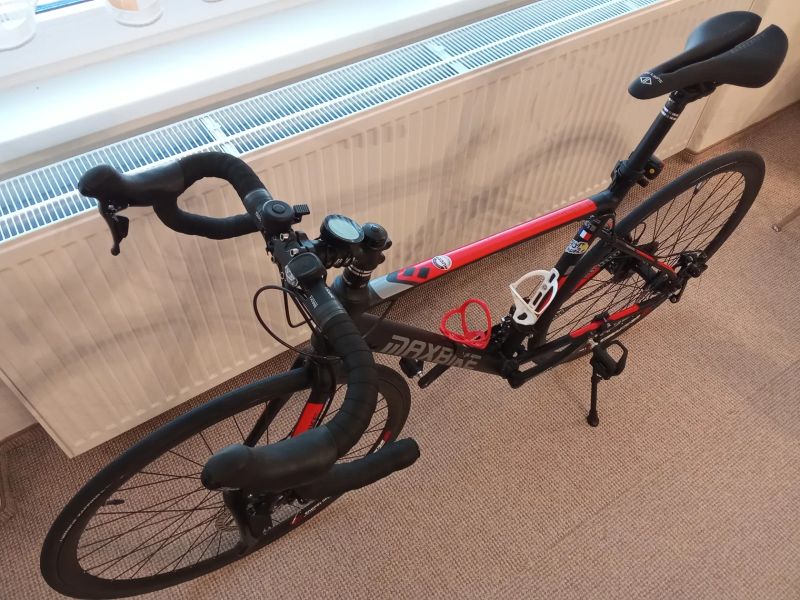 Nová silnička Maxbike Road, cena 12.000,- Kč