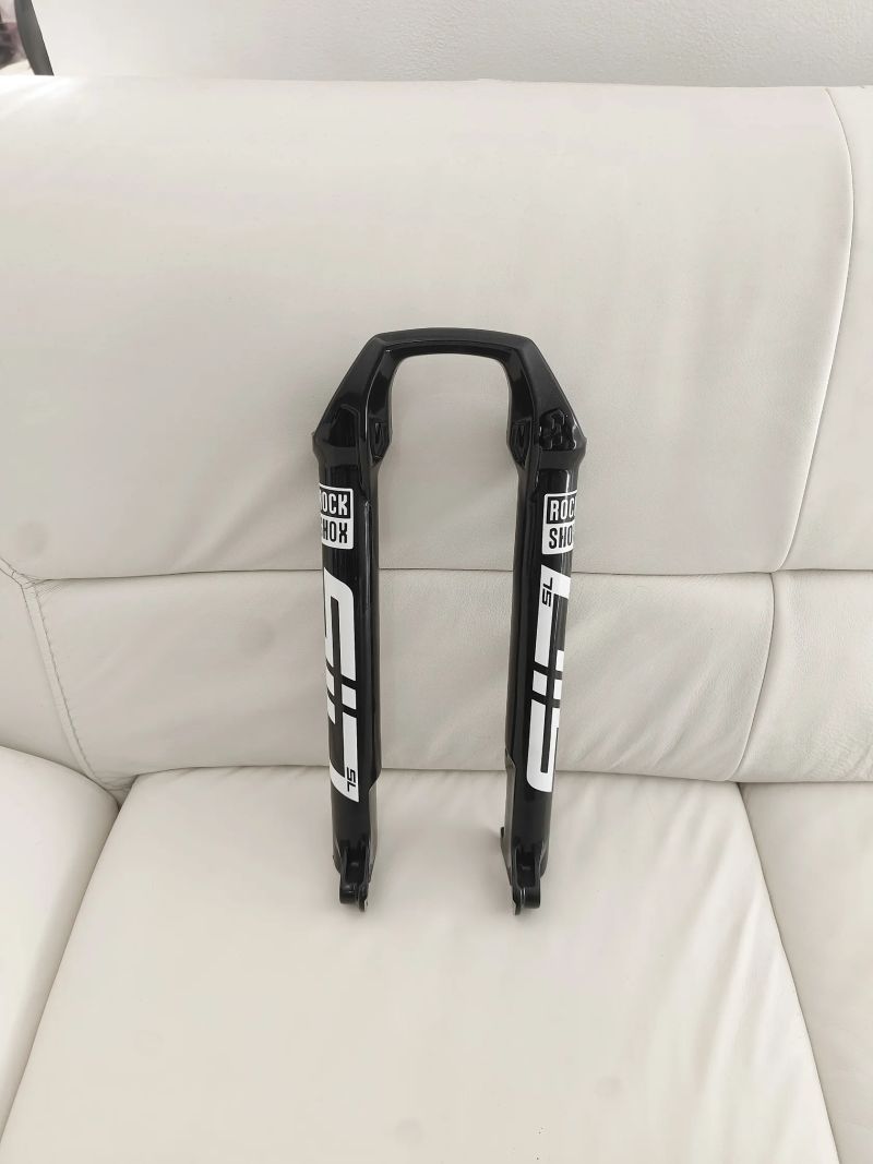 SID Ultimate spodni nohy