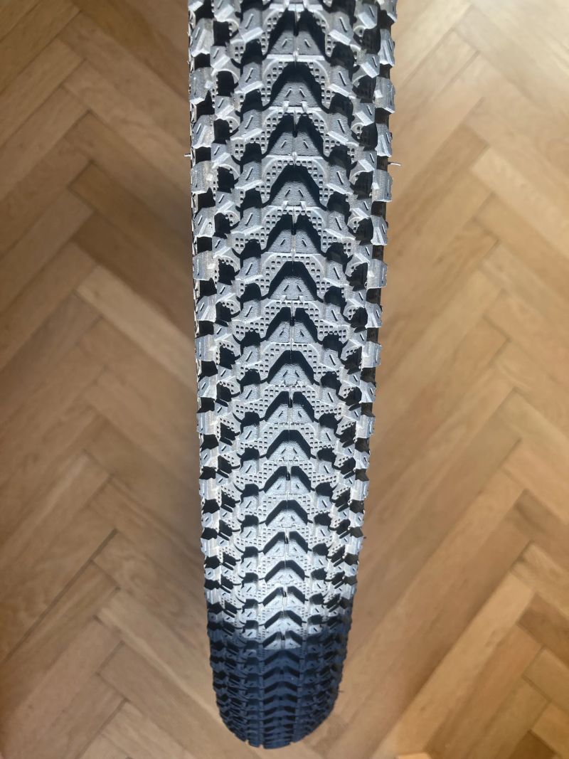 MTB plášť Maxxis PACE 27,5 x 2,1