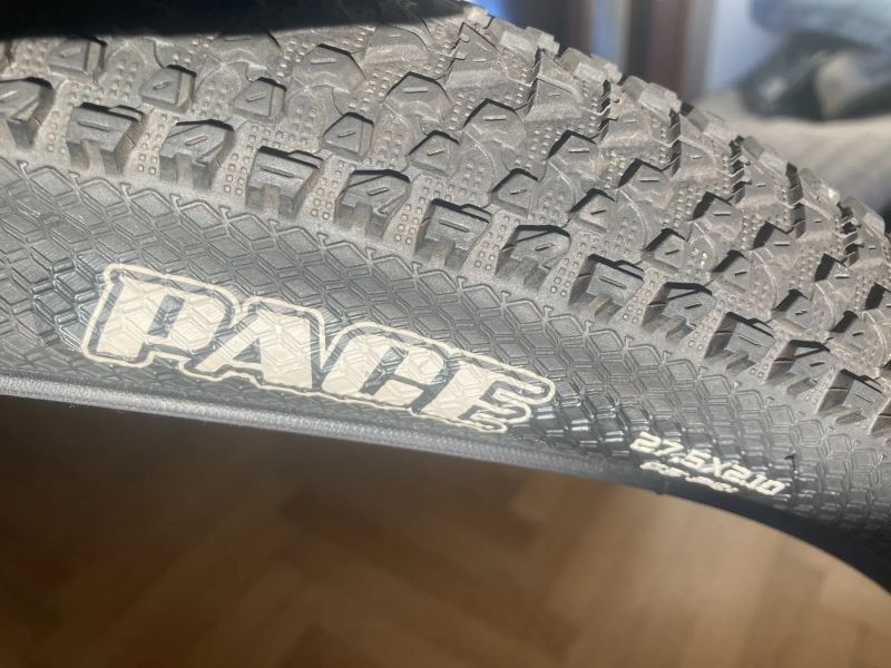 MTB plášť Maxxis PACE 27,5 x 2,1
