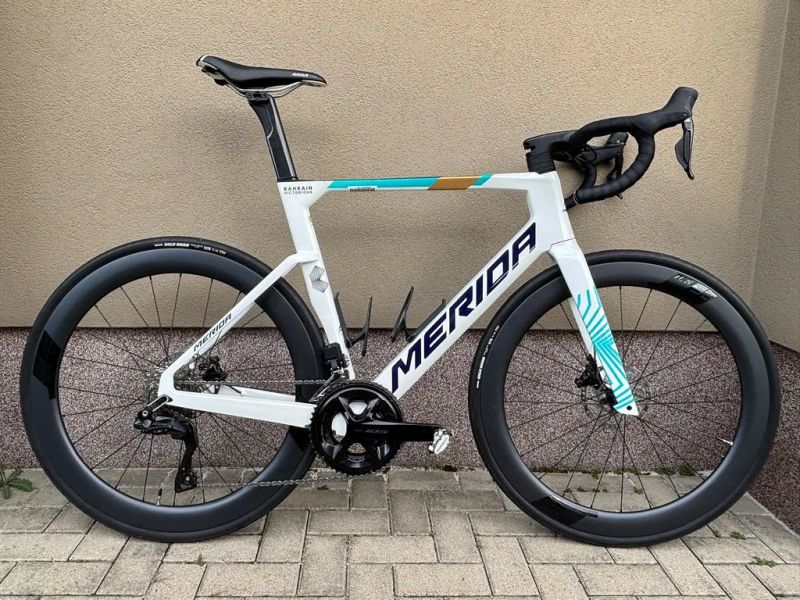 MERIDA Reacto 6000 Teal/Pearl (Team), velikost L, 2025