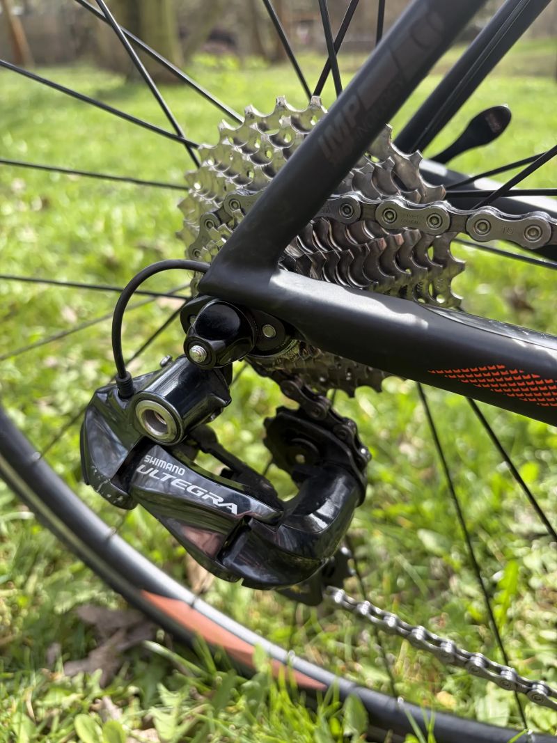 Kolo Scott Addict Carbon / Ultegra Di2 /vel. S (52)