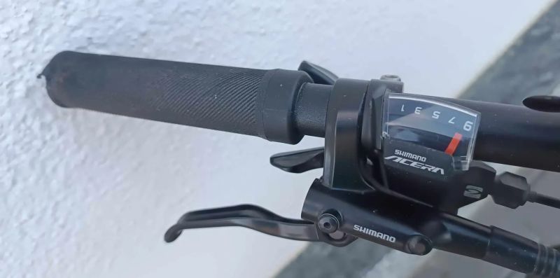 Horské kolo Specialized Rockhopper Comp 27,5"